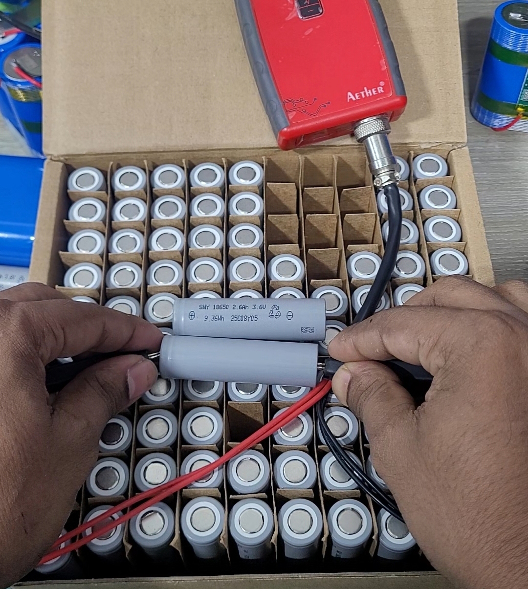 18650 Li-ion Rechargeable Cell 2600mAh 3.7V | High-Quality Battery for Power Bank & DIY Packs