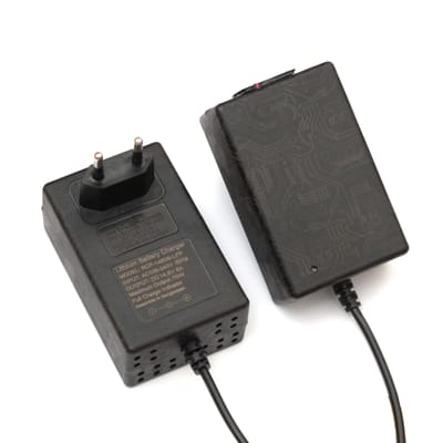 14.6V 6A LiFePO4 Battery Charger | 70W High-Speed Fast Charger | Built-in  Cooling Fan_img_2